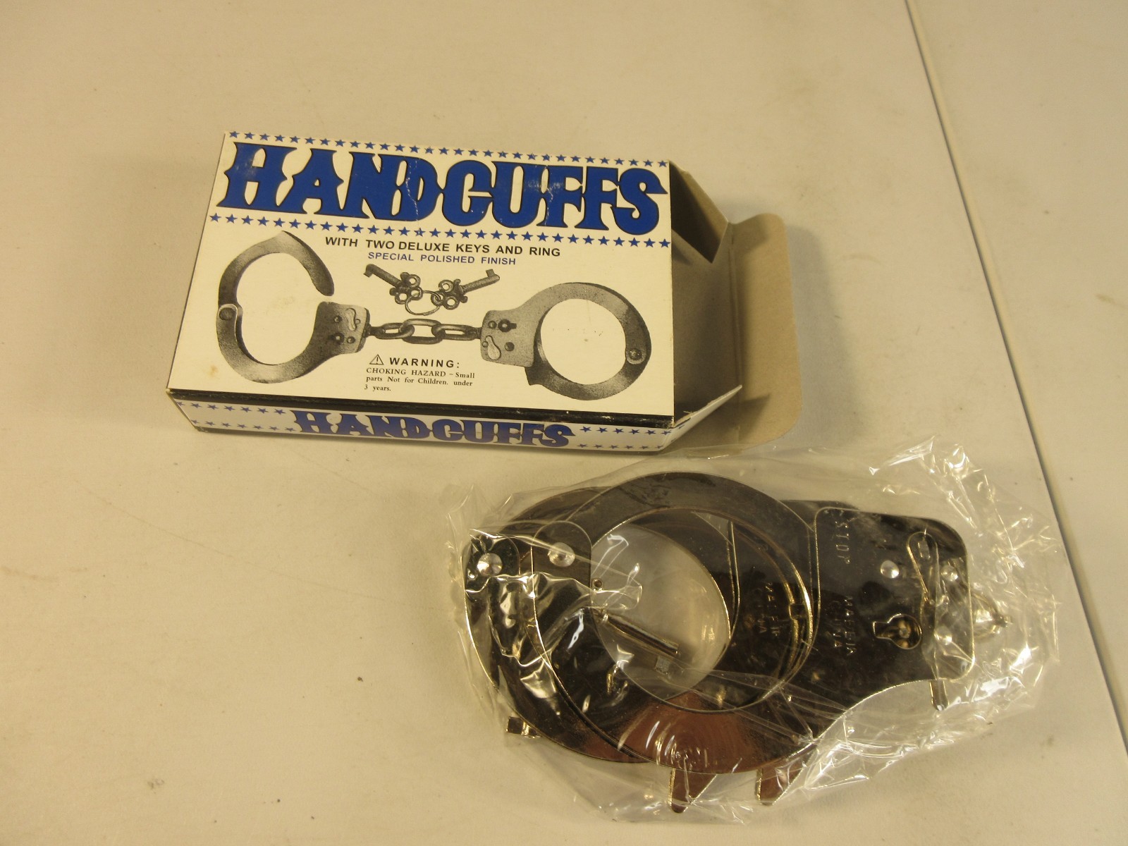 Magnum Polished Steel Heavy Duty Handcuffs with 2 keys Not a toy