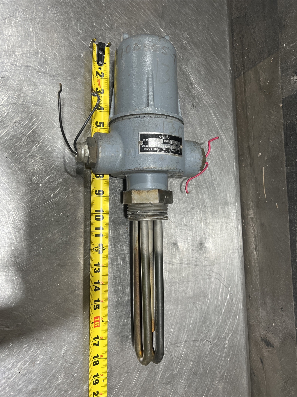 Used Surplus INDEECO Immersion heater Cat No 25-SSTA-4C-E 230V 1875 Watts 1 ph