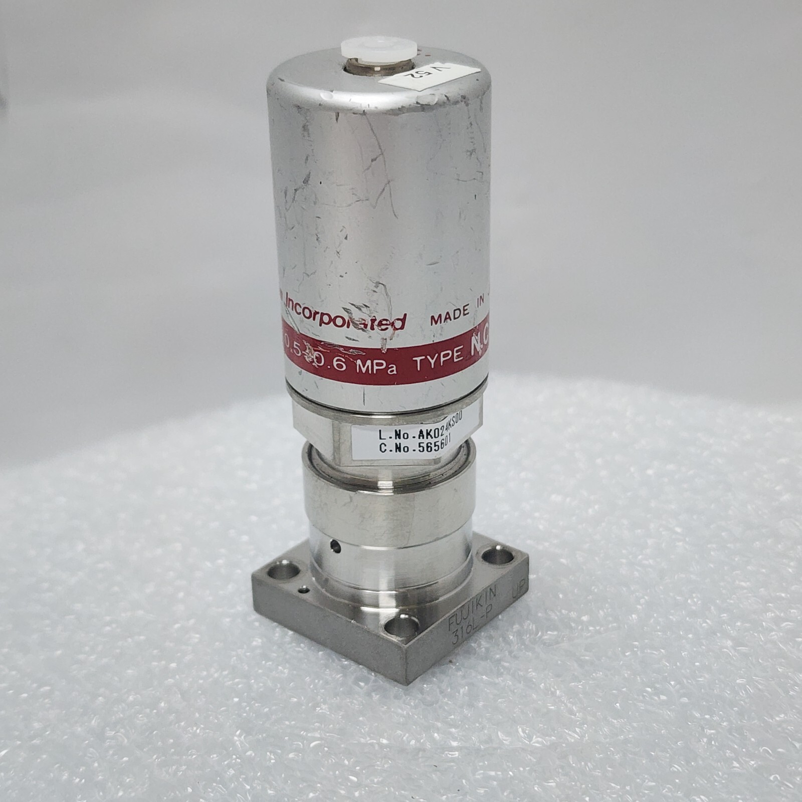 Fujikin 0.P. 0.5-0.6 MPa, Lam 766-197842-003 Rev B Type N.C. Valve, Jp,_96969