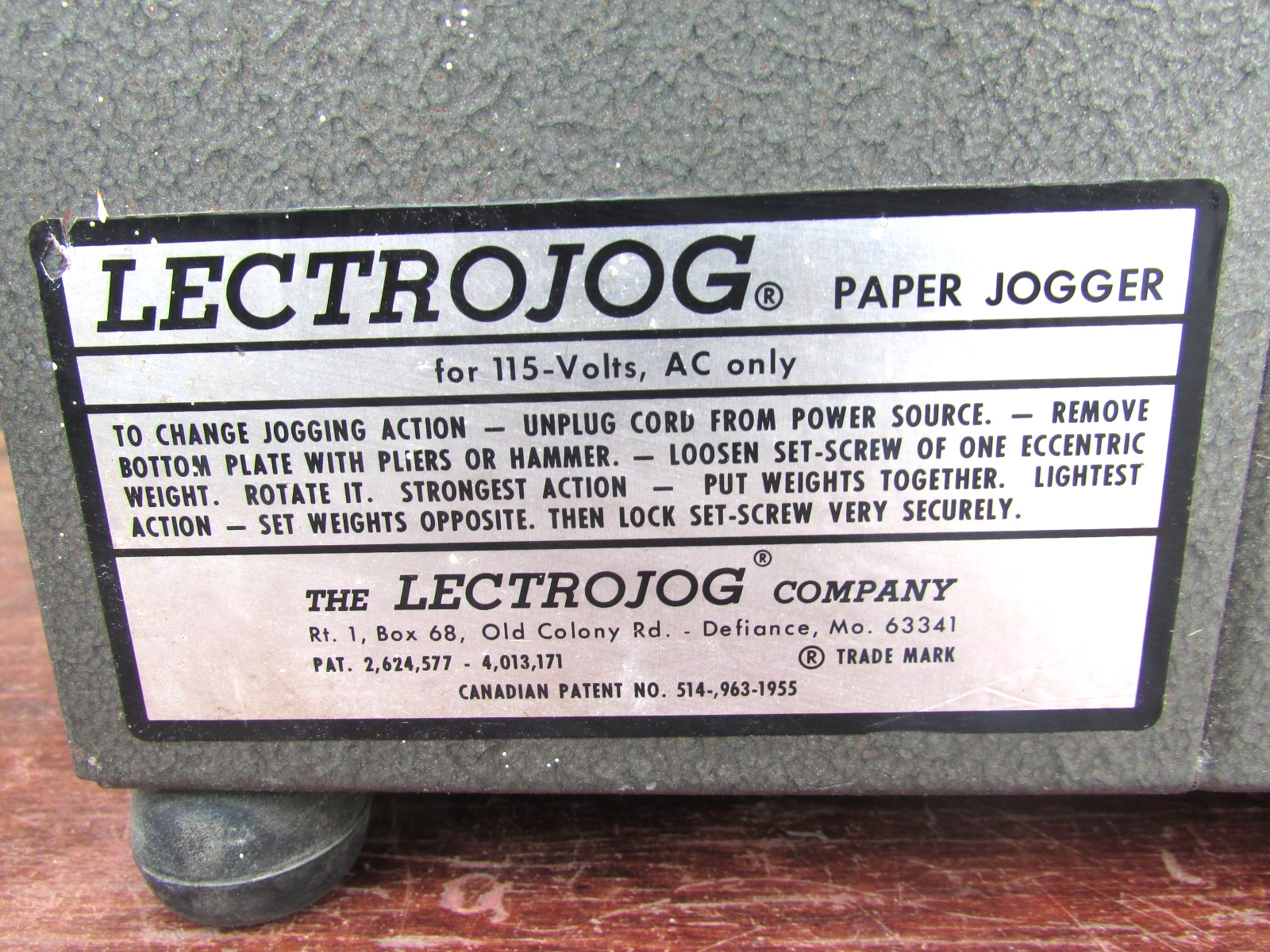 Lectrojog Model 444 Benchtop Tilt Rack Paper Handling Jogging Jogger