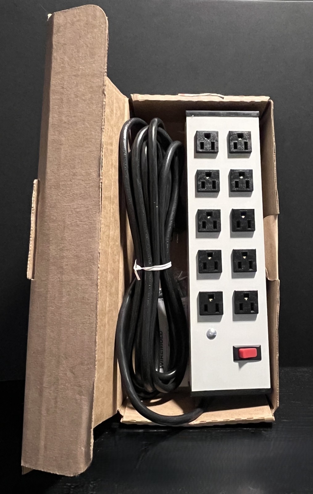 Wiremold UL210BD Plug In 10 Outlet Center 15A 15’Cord Power Strip New In Box