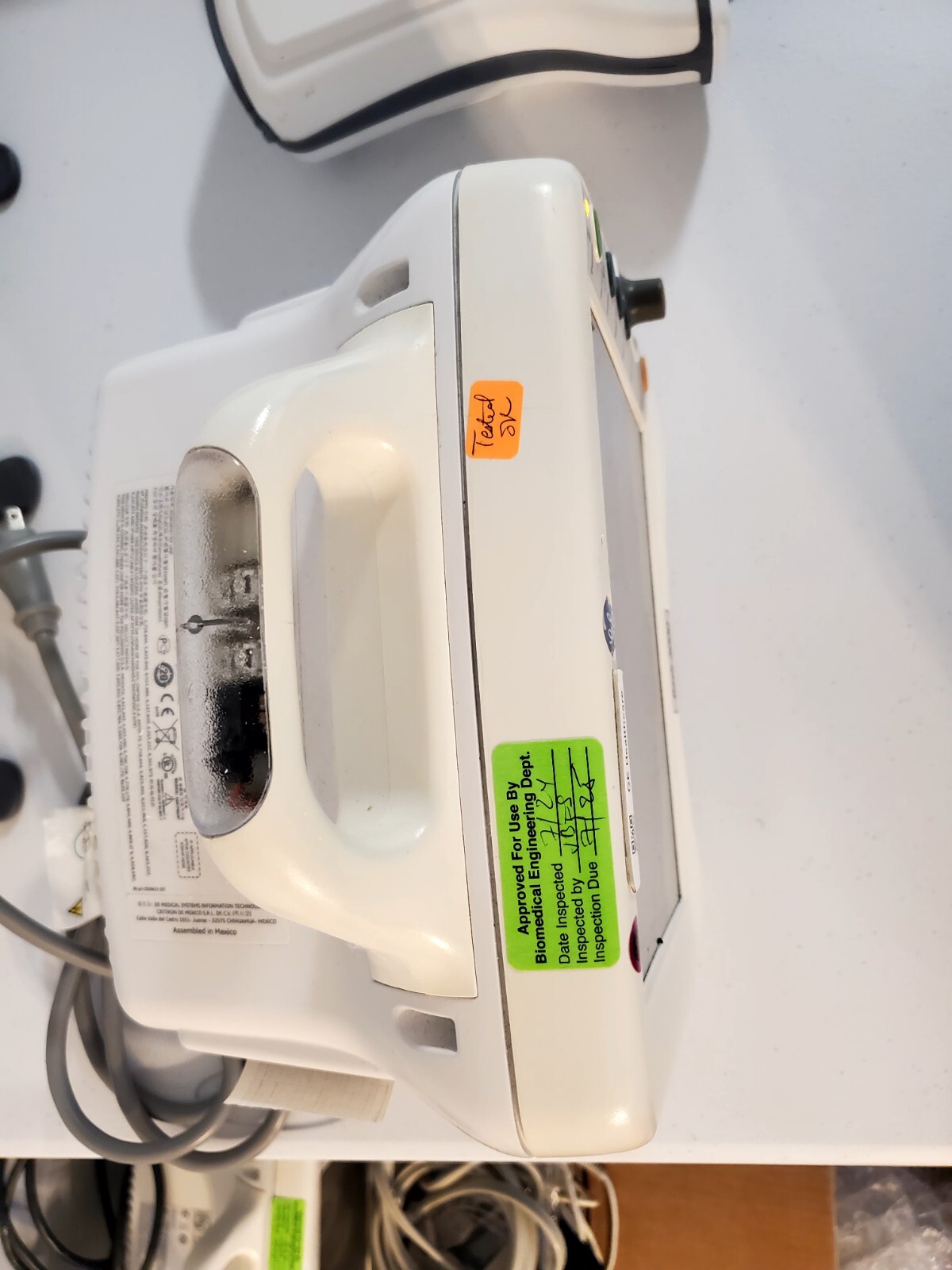 GE Dash 3000 ( 2013) Massimo sp02 and soft 7.2 with 4 IBP and Co2 90 DAYS RETURN