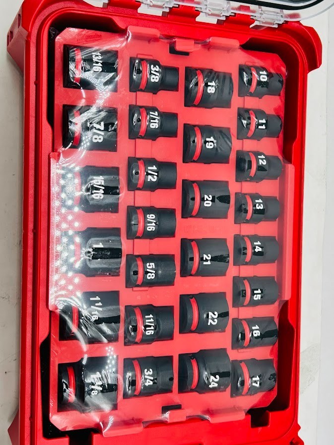 Milwaukee 1/2 in. Drive SAE & Metric Impact Socket Set with PACKOUT 27-Piece