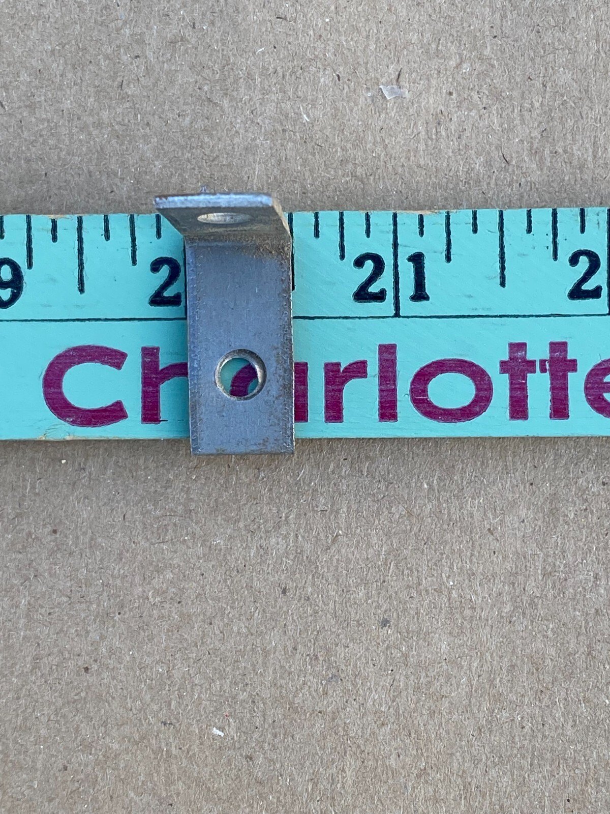 Lot of 50 pcs L “L” under shelf small steel brackets, size 1″ x 1/2″ wide
