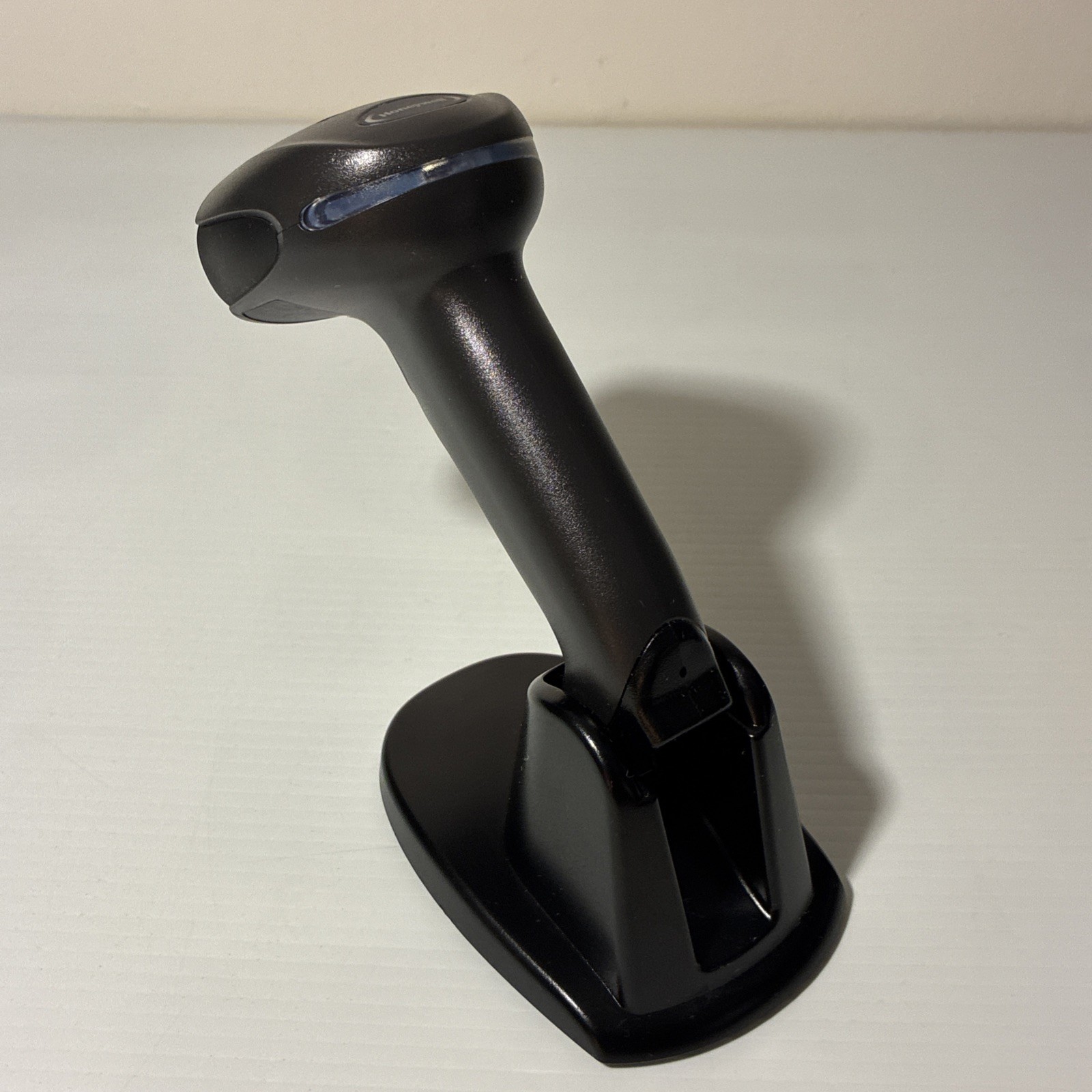 Honeywell Xenon XP 1950GSR-2-2-INT-N Handheld Barcode Scanner w/USB Cable TESTED