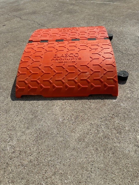 Cable Protector Ramp – 40″ x 27-1/2″ x 7-1/4″