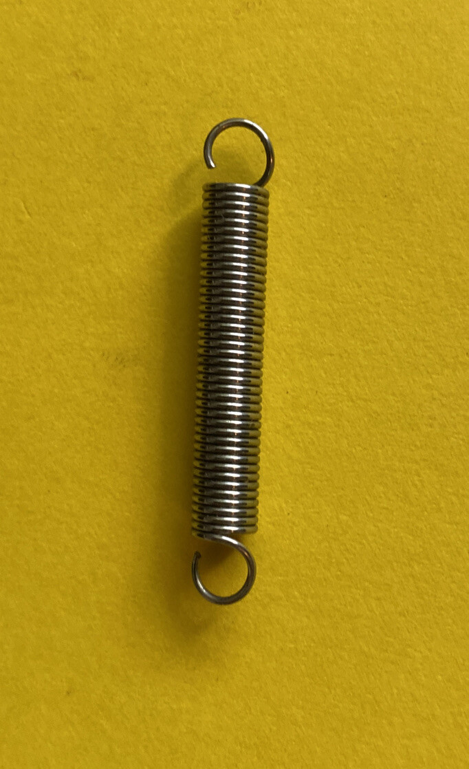 *NOS* 8430-SINGER-SPRING-FOR SEWING MACHINES-FREE SHIPPING*