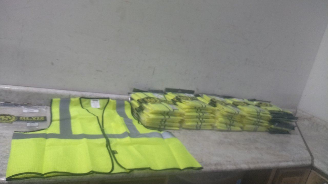 Occunomix VNE-GC-Y2/3X 50 Pk Size 2/3X Safety Vest