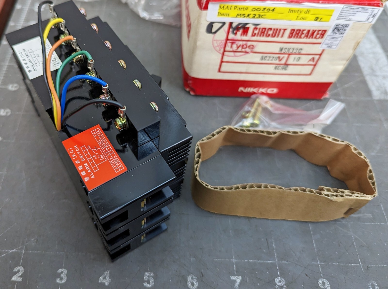 Nikko FM Circuit Breaker 3P AC460V AC220V 10A 5kA MSK 33C NEW [C2B1]