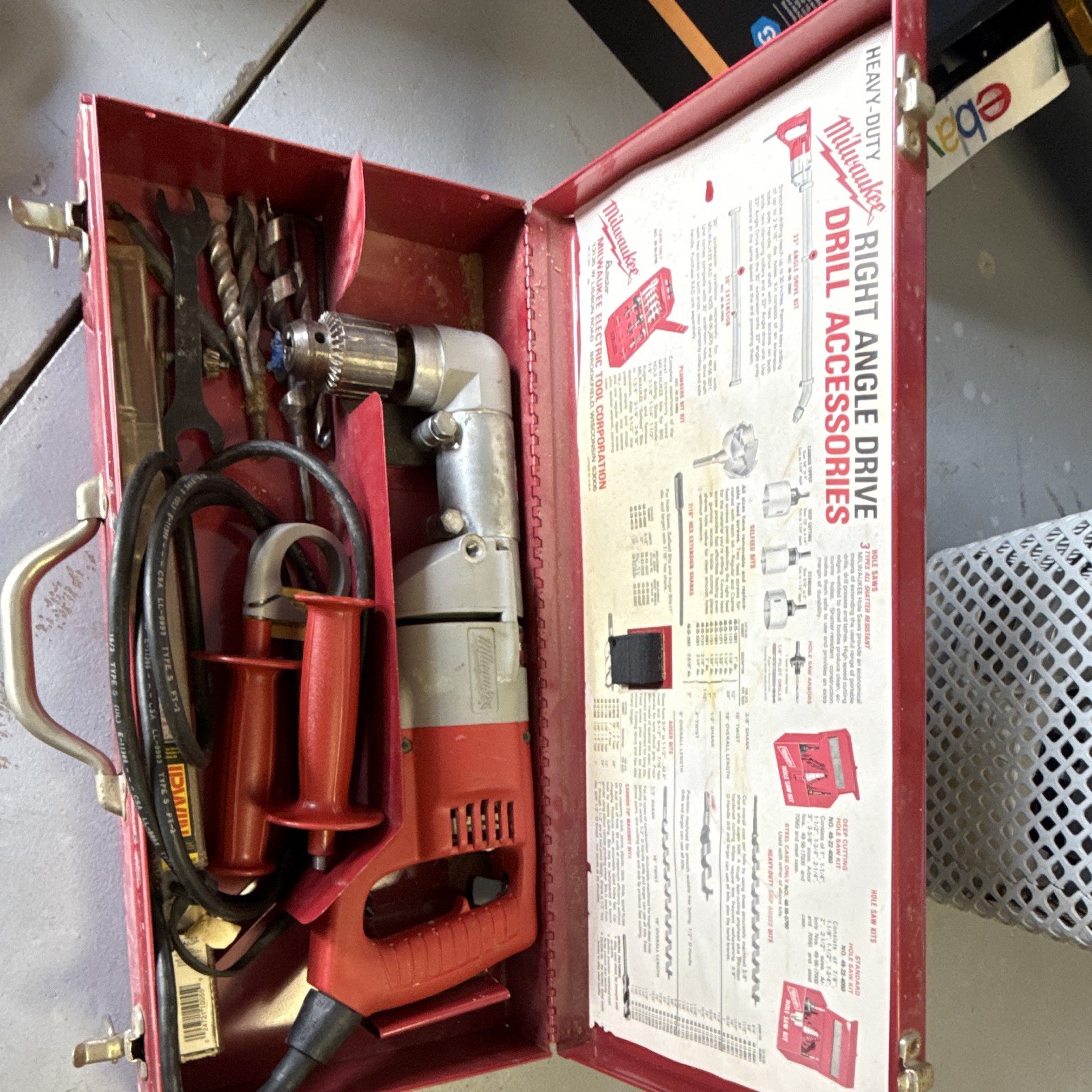 Milwaukee 1107-1 Heavy-Duty Right Angle Drill Kit with Metal Case & Accessories
