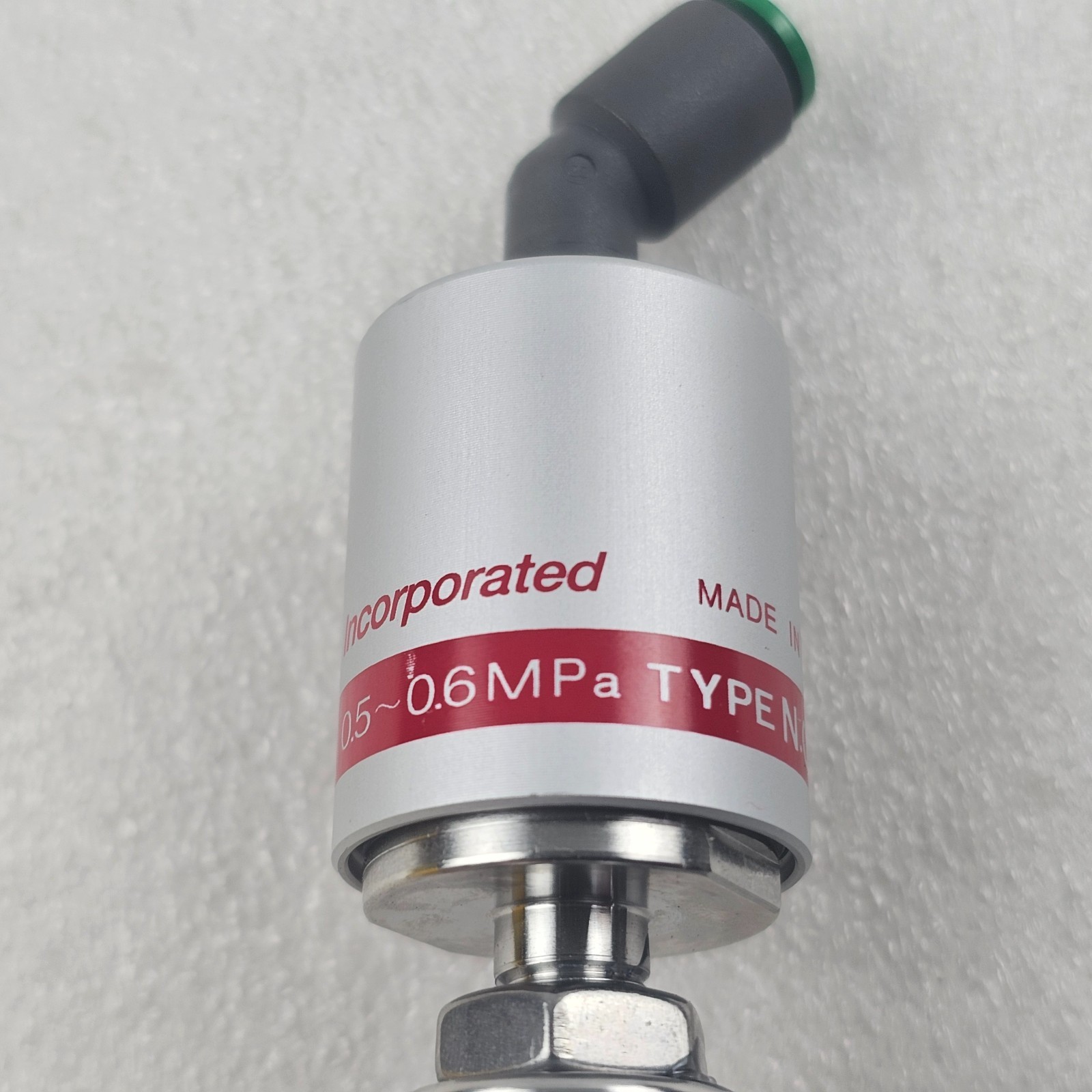 Fujikin Incorporated O.P. 0.5~0.6MPa TYPE N.C. / FUJIKIN 316L-P / AT03P6500