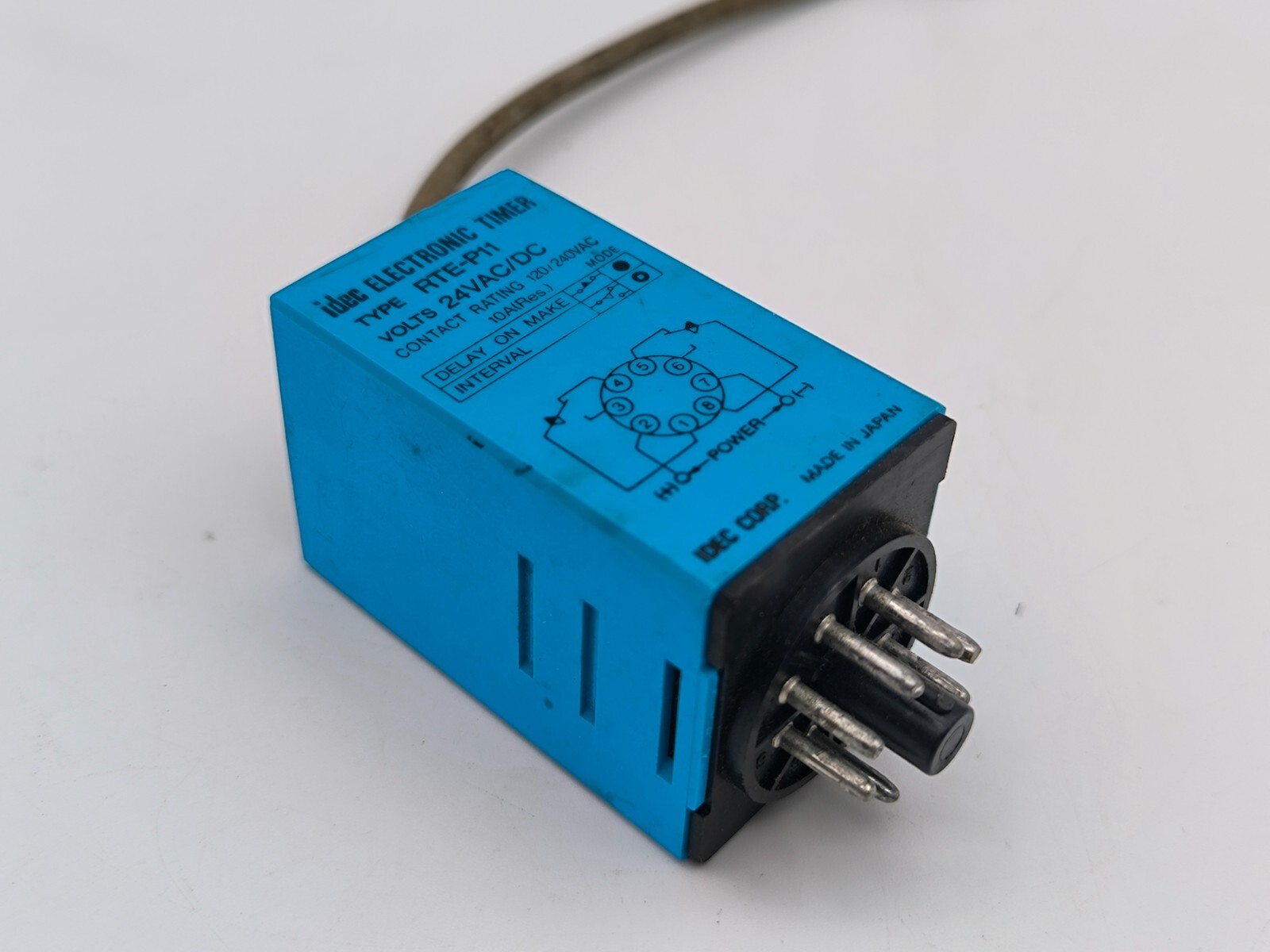 IDEC RTE-P11 Electronic Timer Plug-in Mount DPDT 10A 120VAC Coil 24V AC/DC 8 Pin