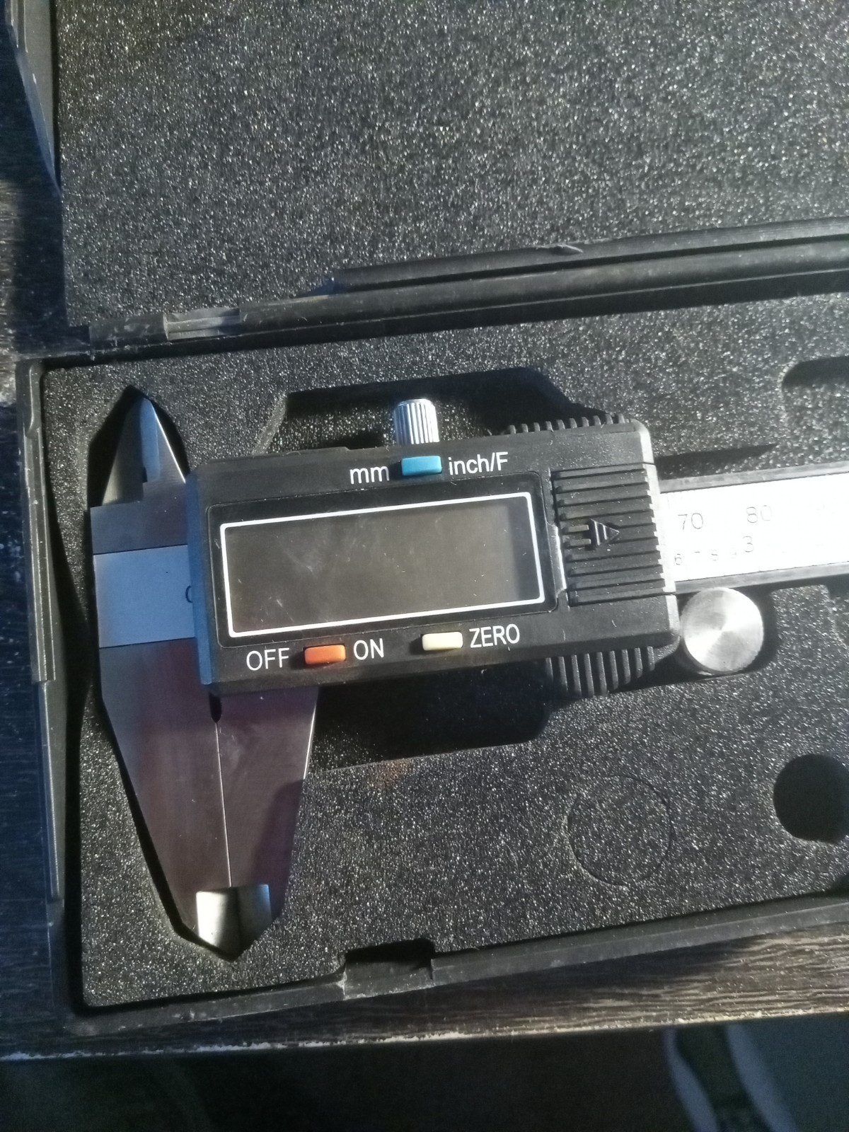 JOHNSON 1889-0600 Stainless Steel Digital Caliper 0 to 6 In.
