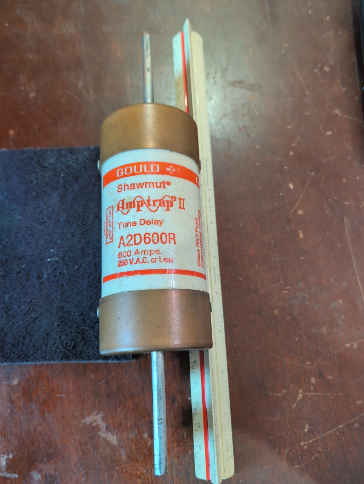 600A 250V Class RK1 Time Delay Fuse. Gould Shawmut A2D600R Amp-Trap II Tested