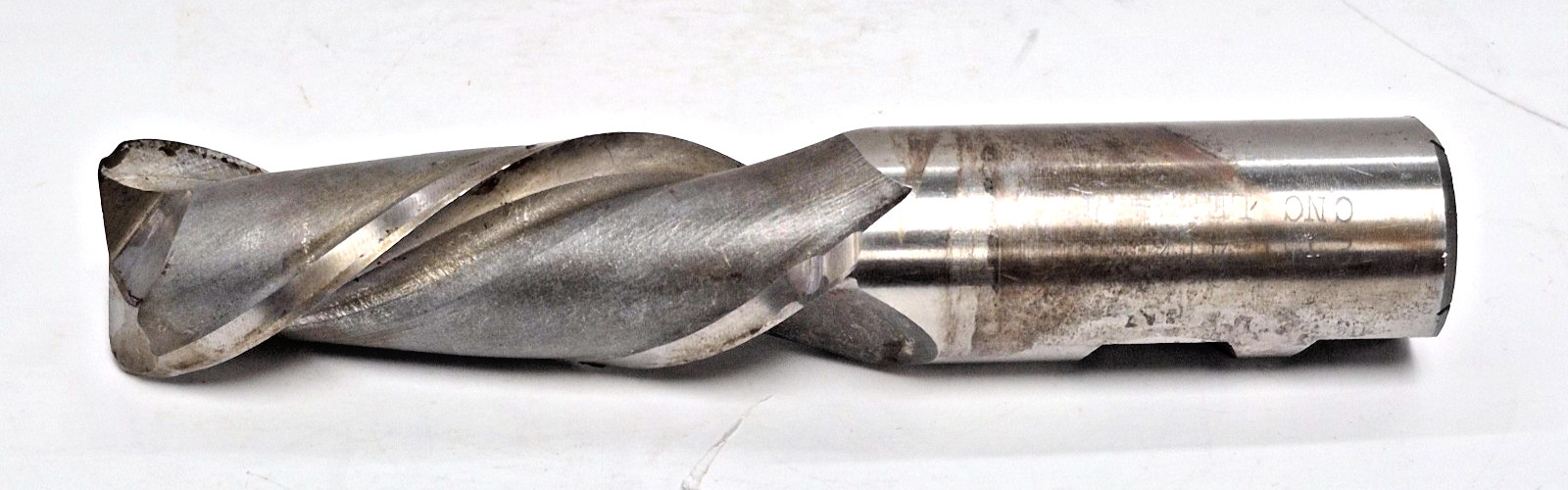 FASTCUT 63/64″ CORNER RADIUS END MILL 3″ LOC 2-FLUTE 5-1/2″ OAL HSS 2551-417