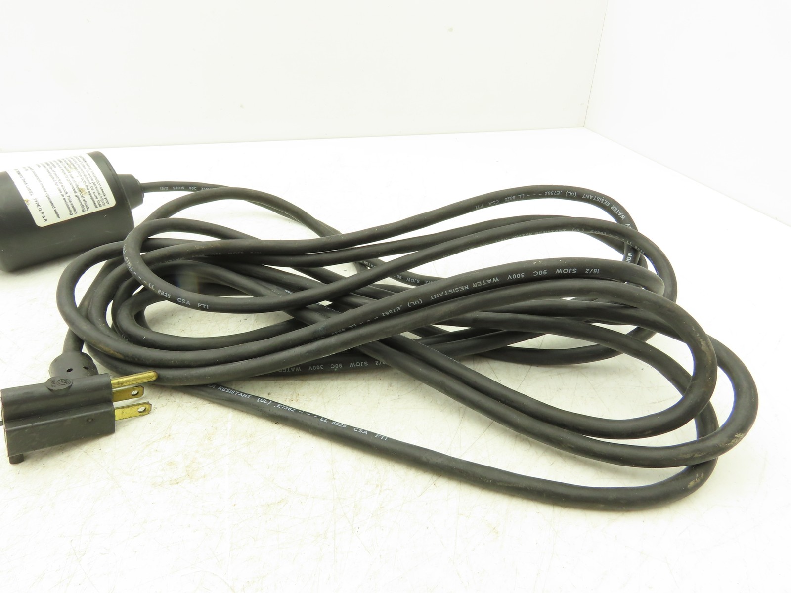 MDI GF10W20F1 Mechanical Float Switch 120VAC 20′ Cord Pump Duty Normally Open