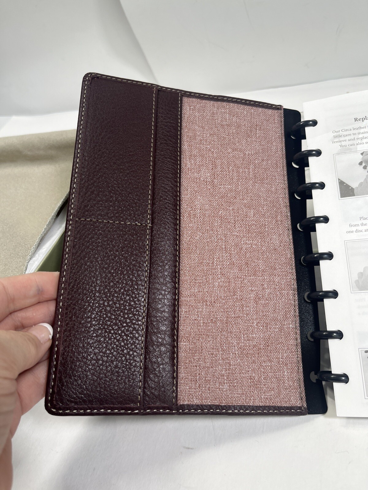 Levenger Circa Foldover Notebook Size Junior Cordova Leather Oxblood New in Box