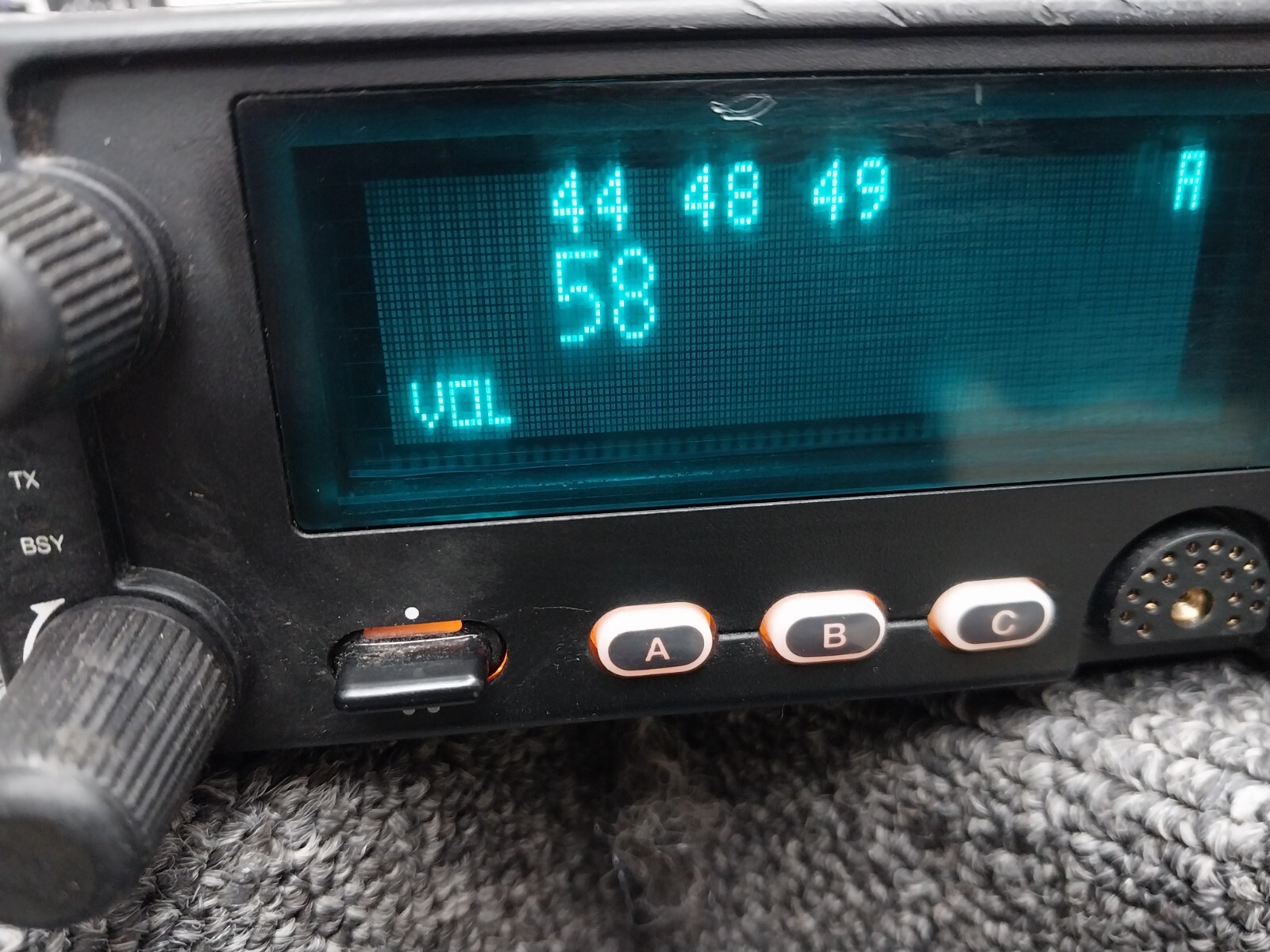HARRIS Unity XG100M VHF/UHF/700/800 REMOTE MOUNT P25 Mobile Latest FW