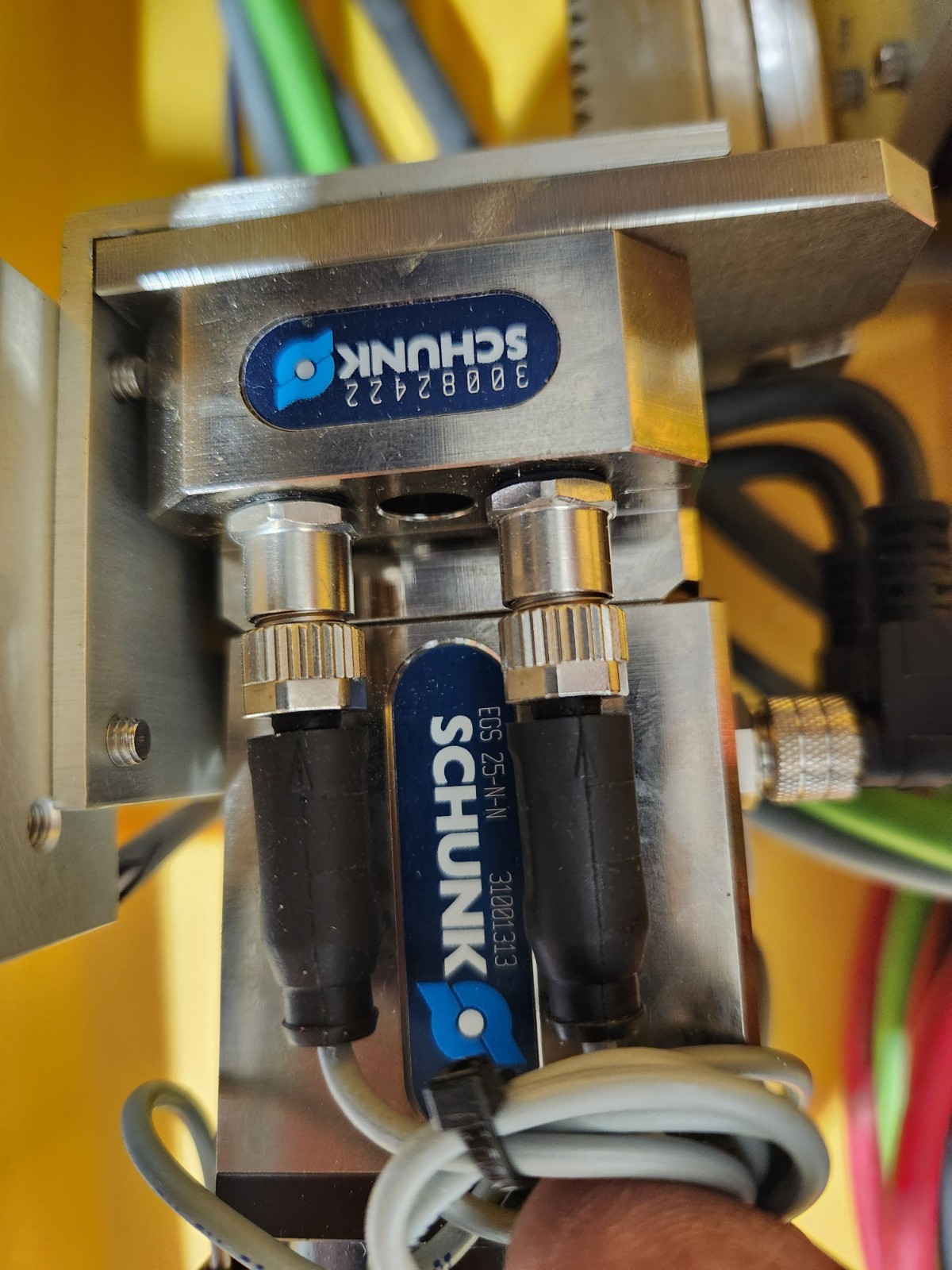 SCHUNK EGS 25-N-N / EGS25NN Gripper Custom Pick And Place Gripper Setup