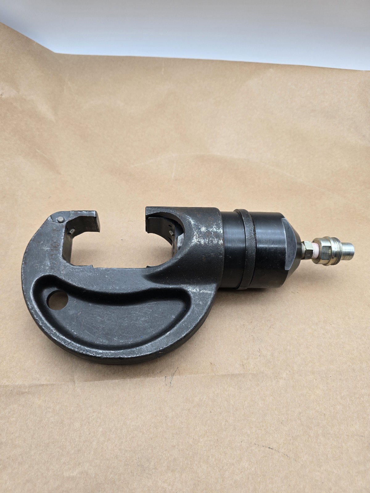 TESTEDAMP 950100-1 TE Connectivity Dyna-Crimp Hydraulic Crimping Head W/Case