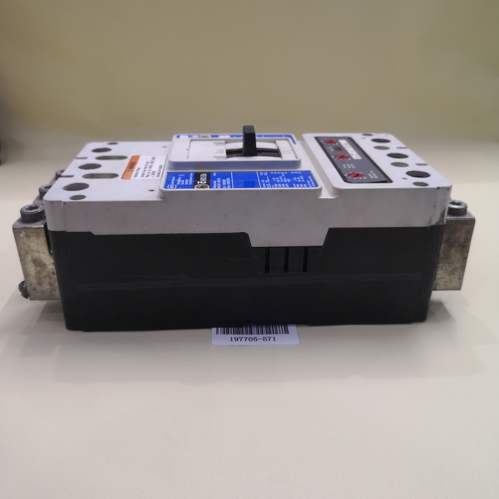 Cutler-Hammer Circuit Breaker HKD3400F
