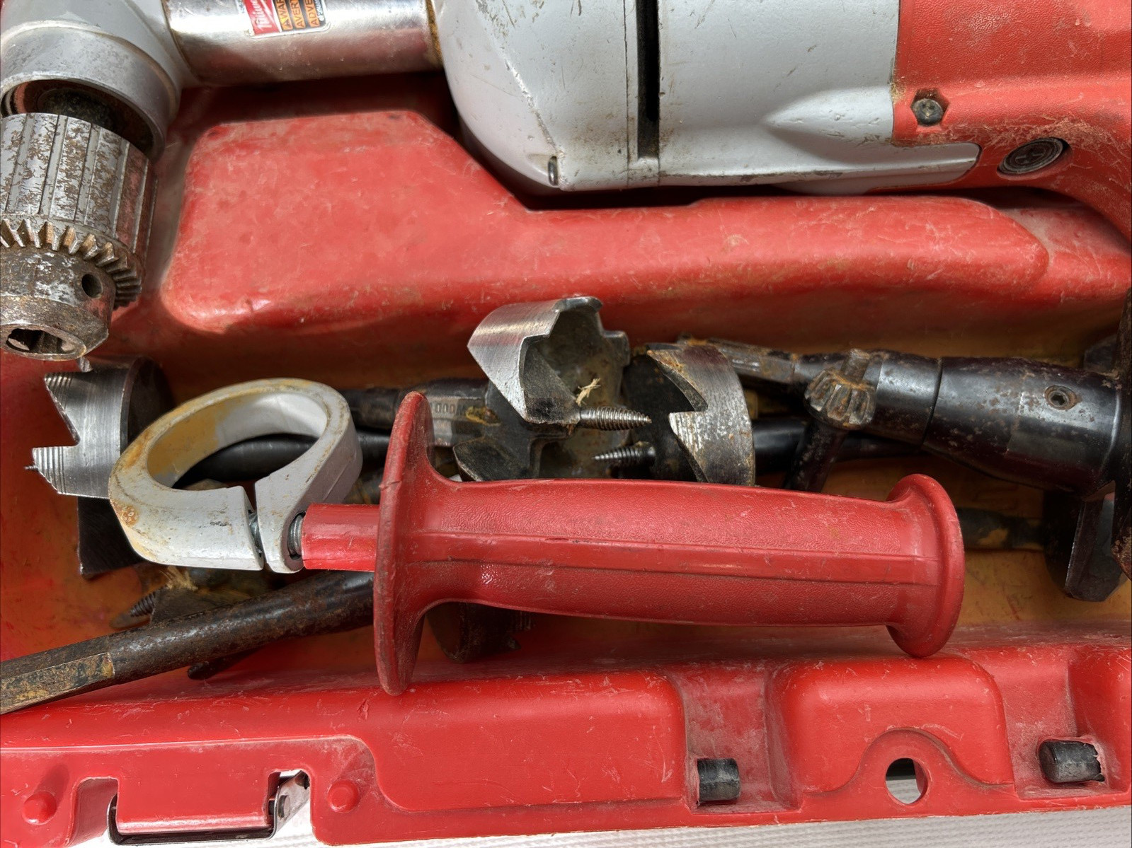 Milwaukee 1107-1 1/2″ Right Angle Drill Hole Hawg w/ Case Chuck Key Handle Extra