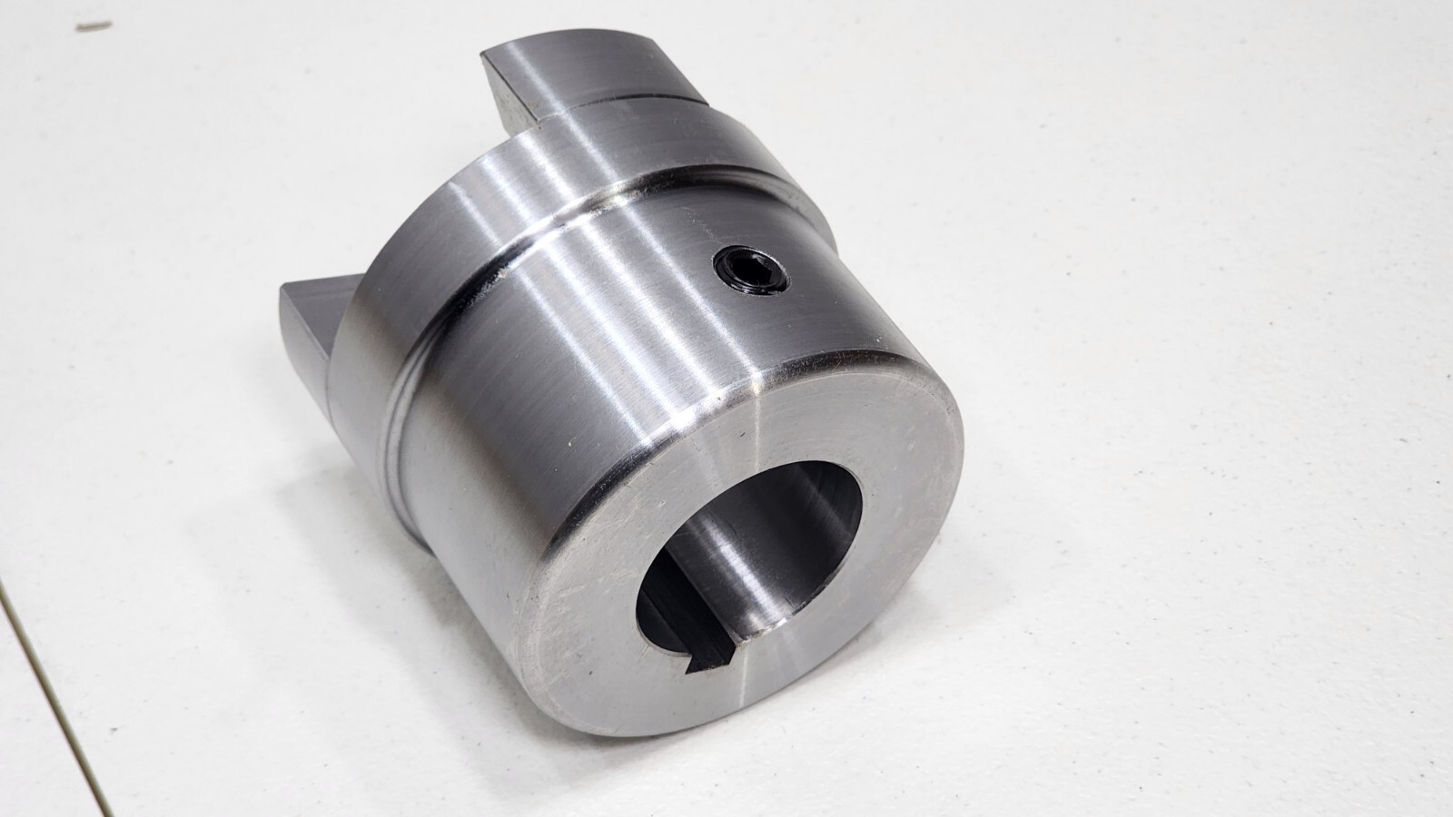 Boston Gear FC38 1-3/4in Shaft Coupler Body 1.750in Bore – 2-5/8 Thru Bore