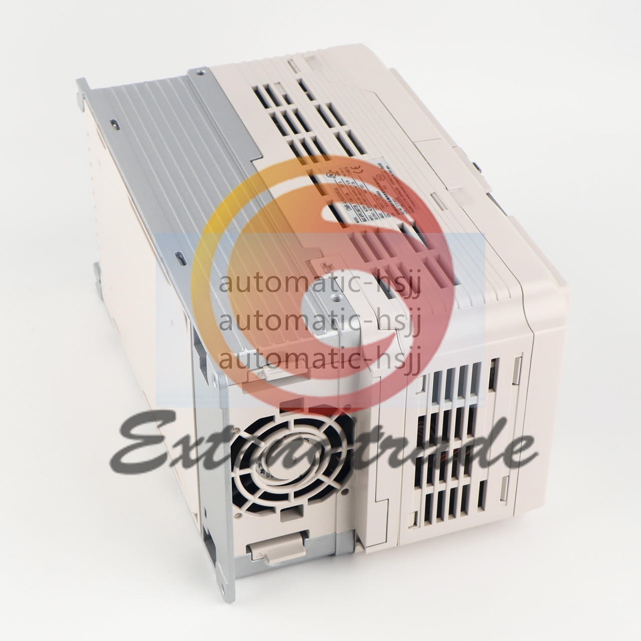 One NEW YASKAWA A1000 AC Drive CIMR-AU4A0009FAA Frequency converter