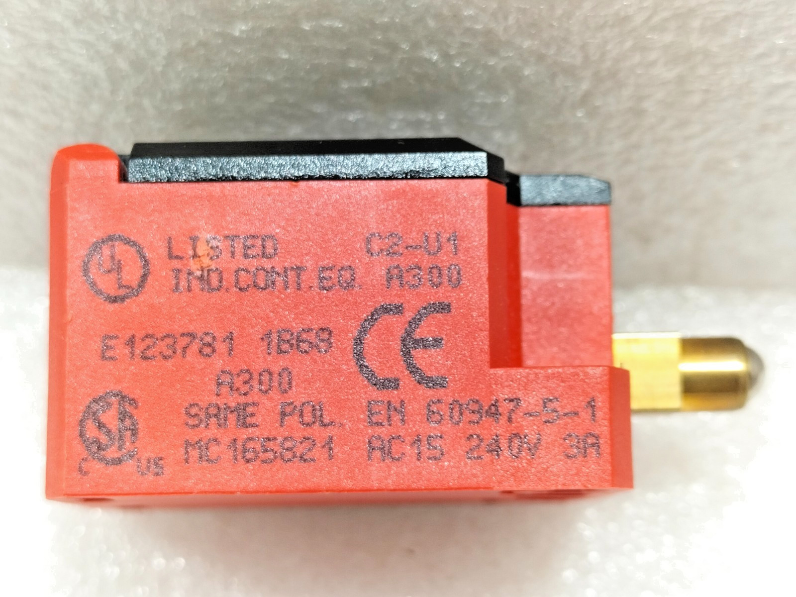 BERNSTEIN C2-U1Z LIMIT SWITCH 600.8101.001 IP30