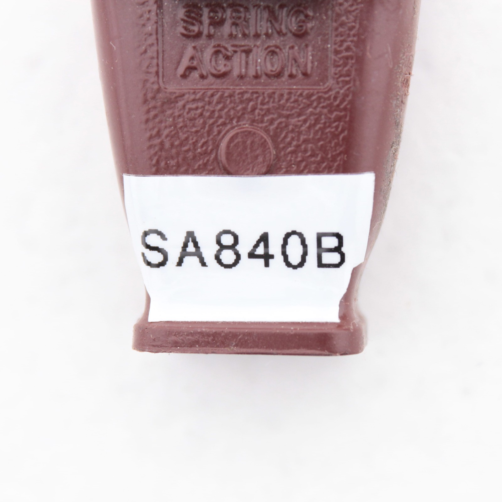 Cooper SA840B Brown Non-Grounding 15A Plug w/ Cord Clip Non-Polarized 1-15P Bulk