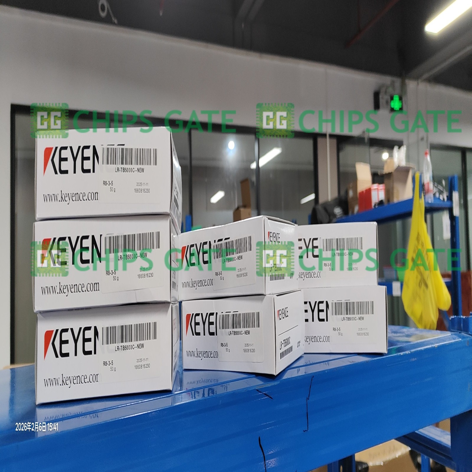 NEW IN BOX KEYENCE LR-TB5000C / LRTB5000C , MADE IN JAPAN , Mfd 2021