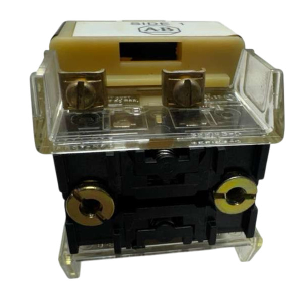 Allen-Bradley 800T-T2S Spring Return Toggle Switch 2-Position Series P, 800T-XD2
