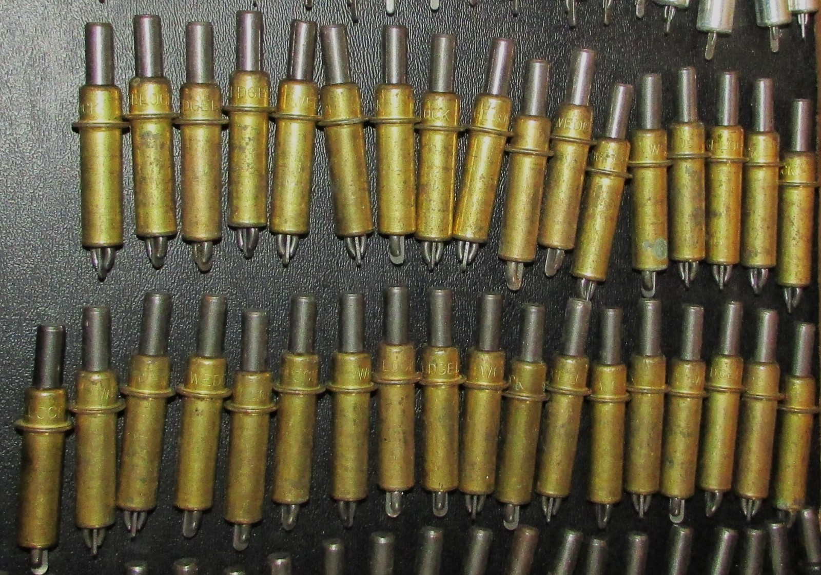 LOT OF 188 MIXED USED CLECO METAL FASTENERS: WING NUT, HEX NUT, PLIER, & SPRING