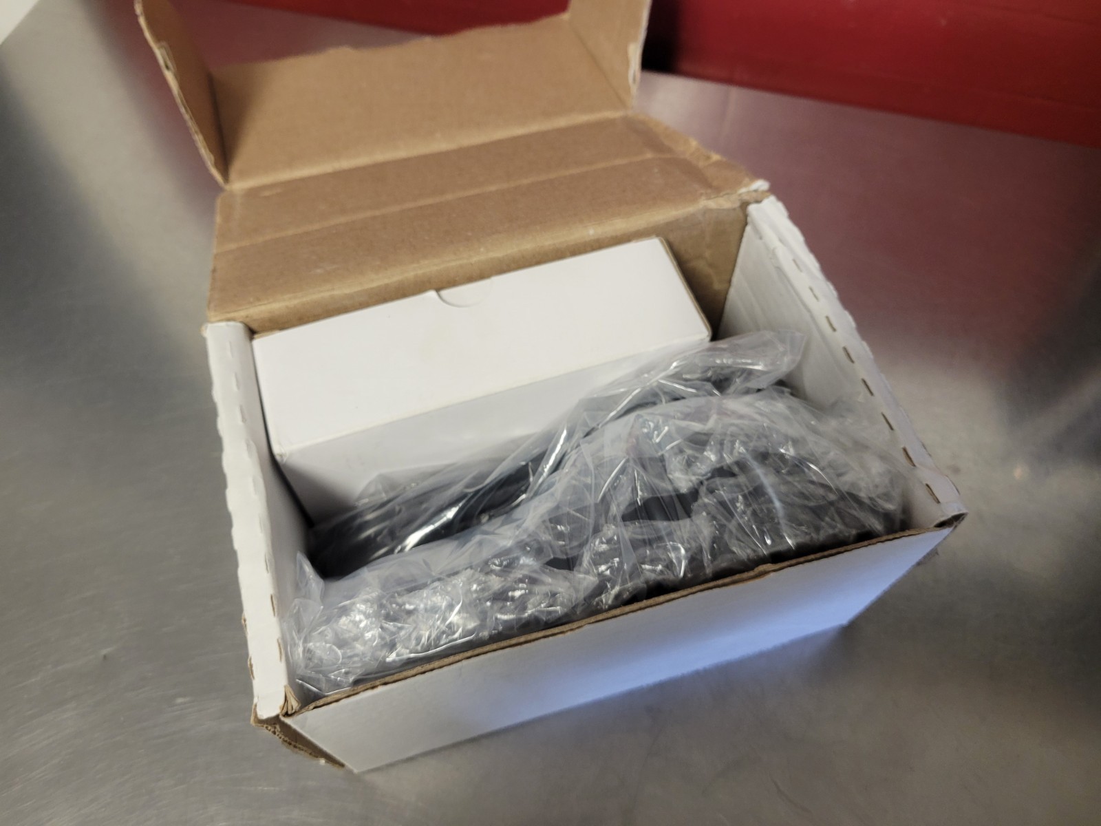 Inspired Energy ~ CH4000 ~ SMART BATTERY CHARGER ~ New Open Box!