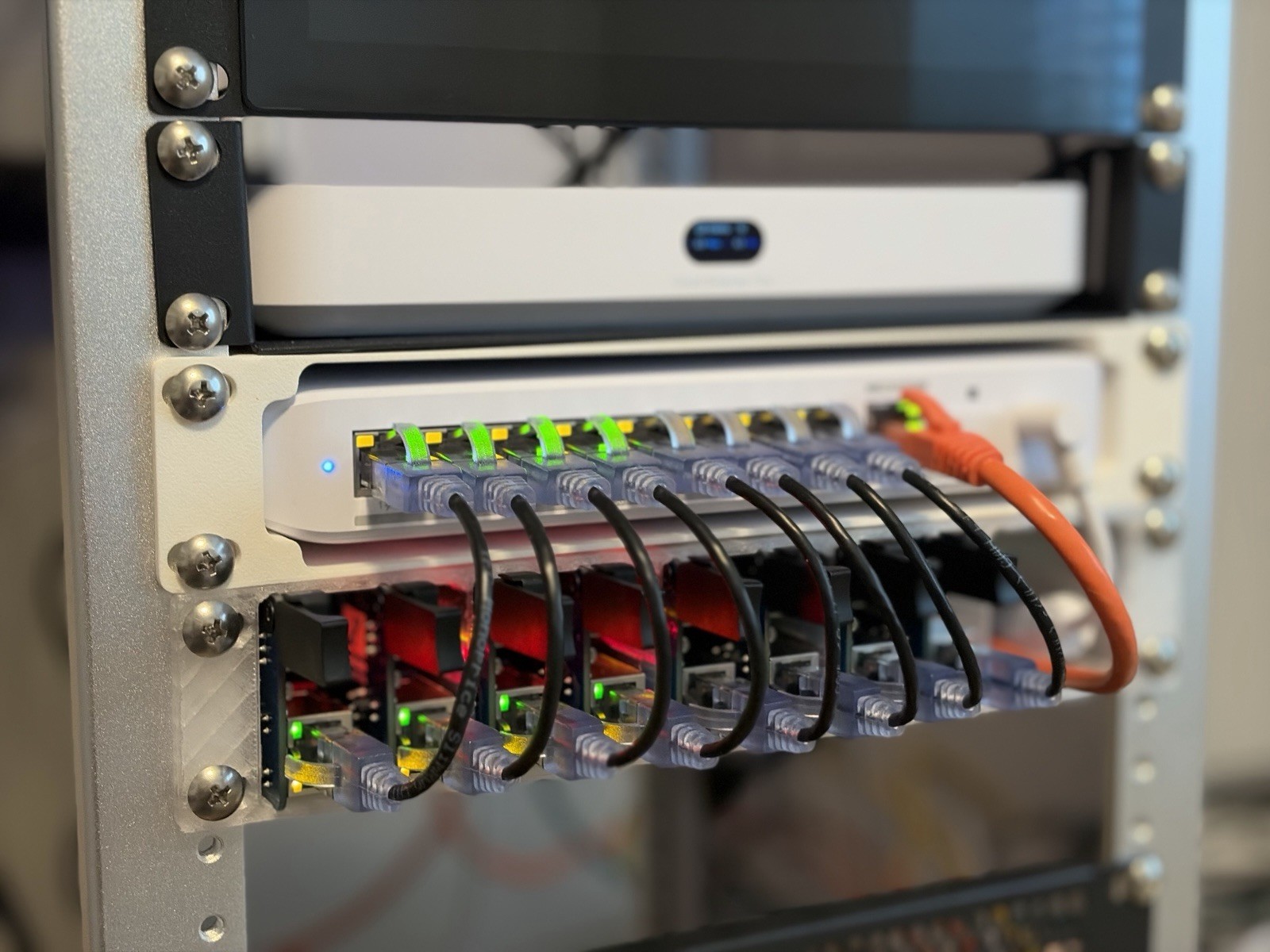 Uptime Industries Compute Blade Raspberry Pi CM4/CM5 Complete Kit