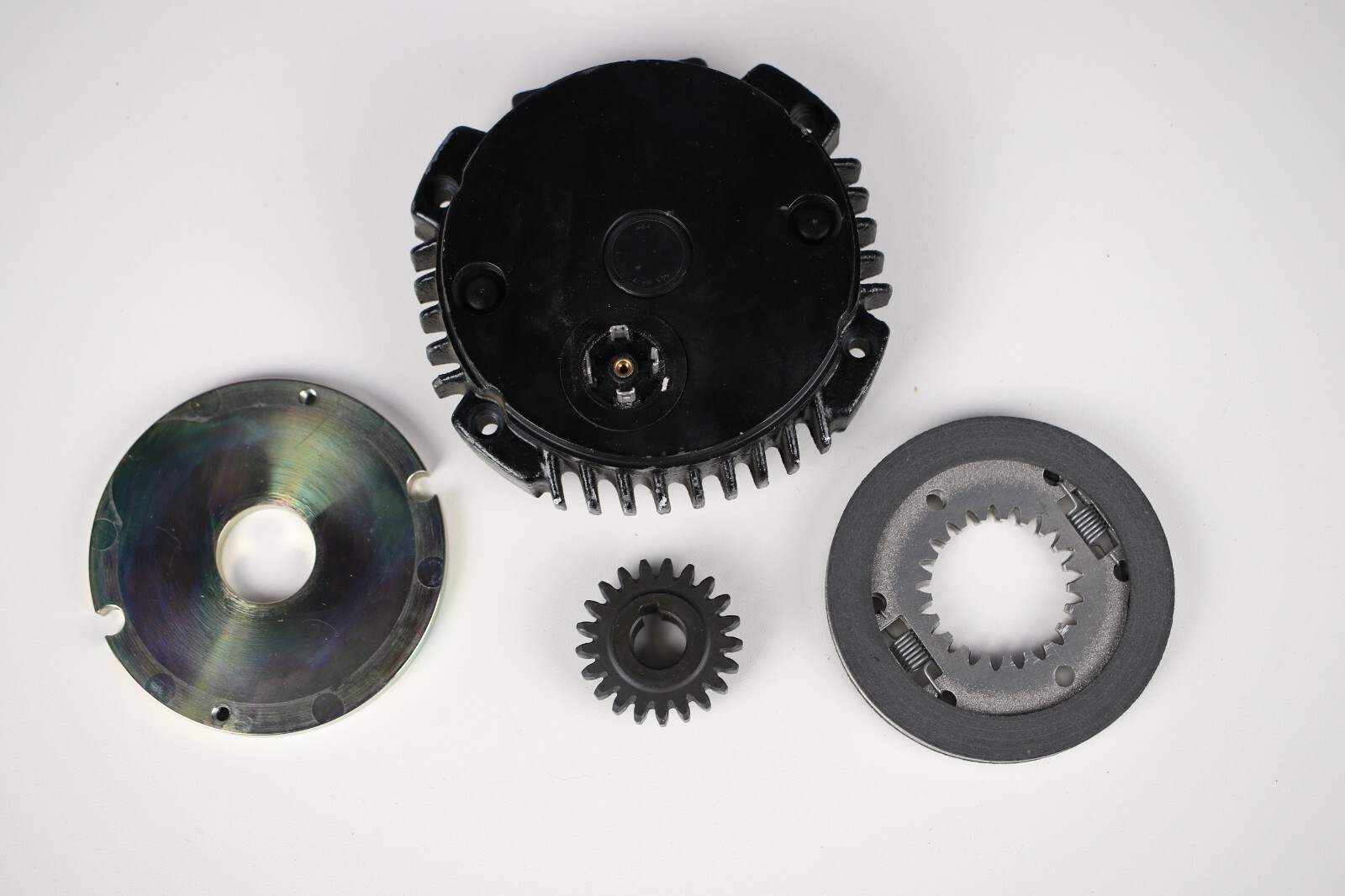 SEW-EURODRIVE 194 358 8 (400V) (BRAKE) – 6 months warranty
