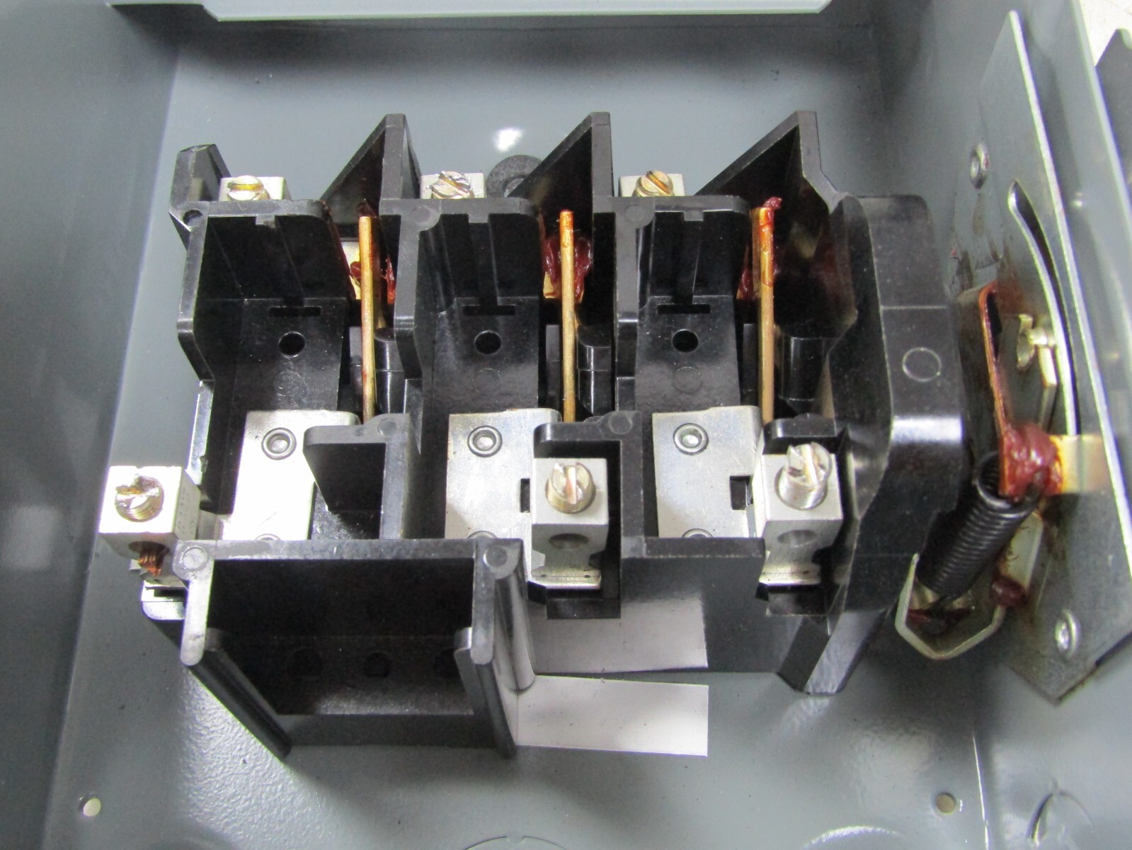 👀SQUARE D 30 AMP NON-FUSED SAFETY SWITCH 3Ø 240 VAC 7.5 HP MAX TYPE 3R DU321RB