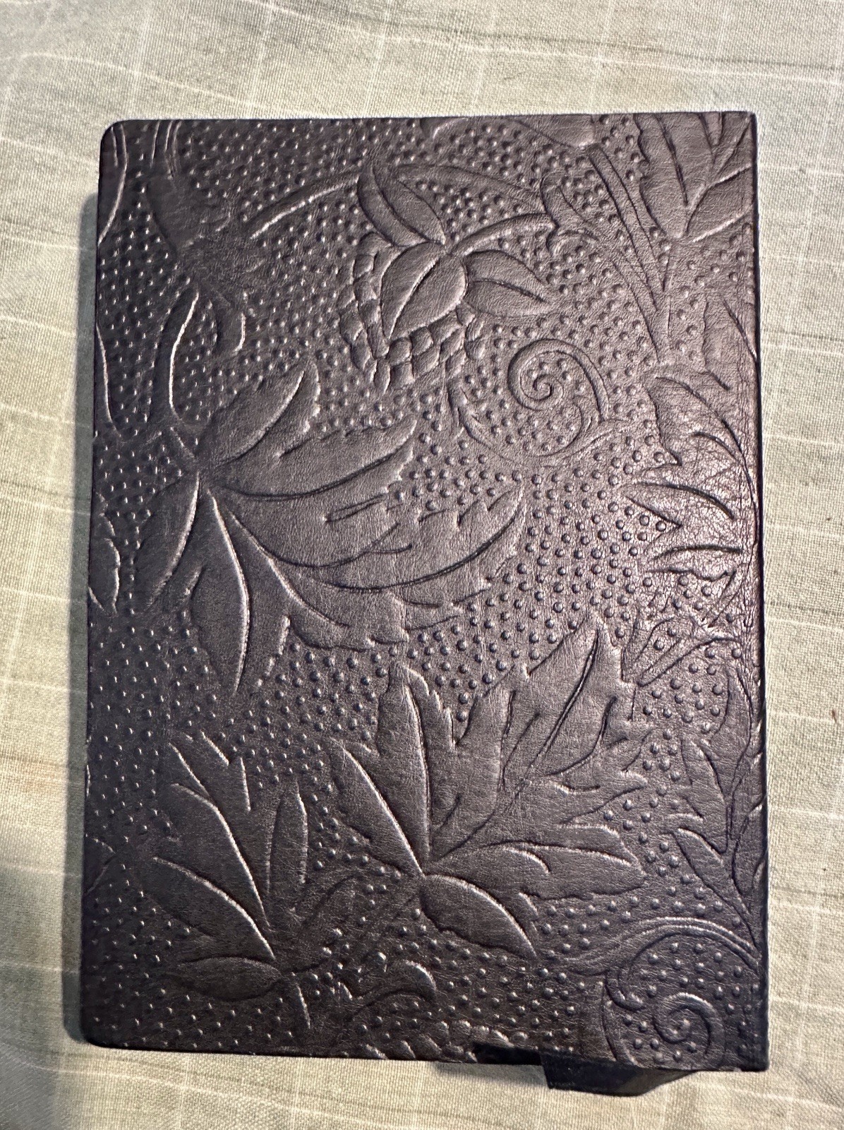 Markings By C R GIBSON Journal Embossed Cover Lined Pages 6.75×4.75” EUC