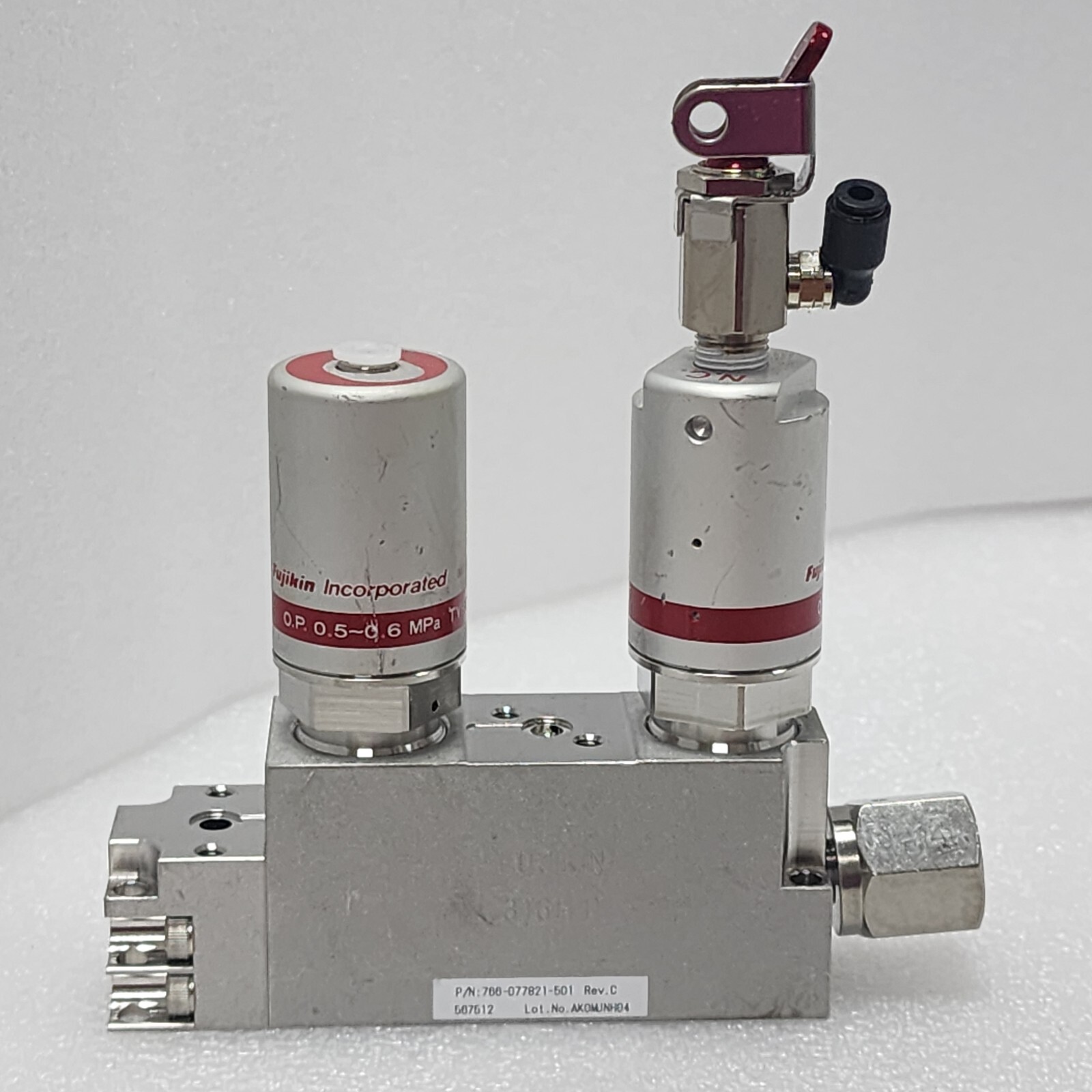 Lam 766-077821-501 Rev C, Fujikin 0.P. 0.5-0.6 MPa, Type NC Assy,Jp,_96973