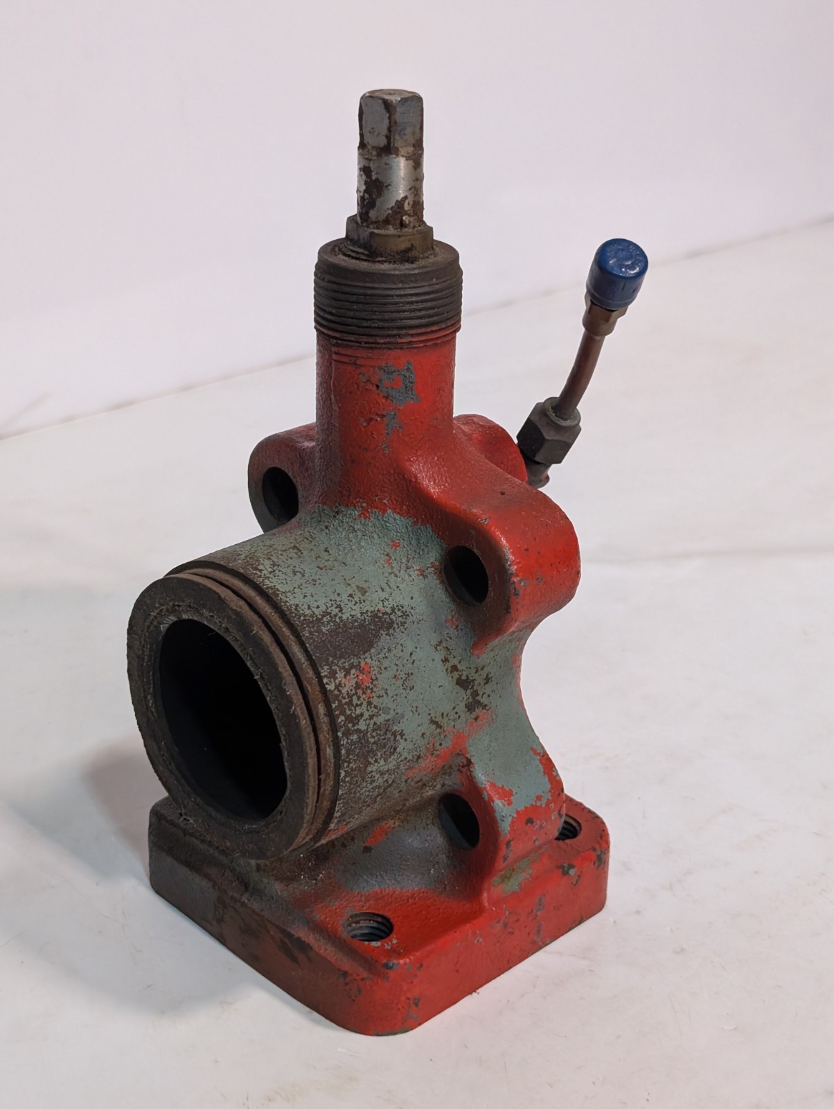 MB Co. A-6201 control valve, working pressure 500 PSIG, 4-bolt base, as shown