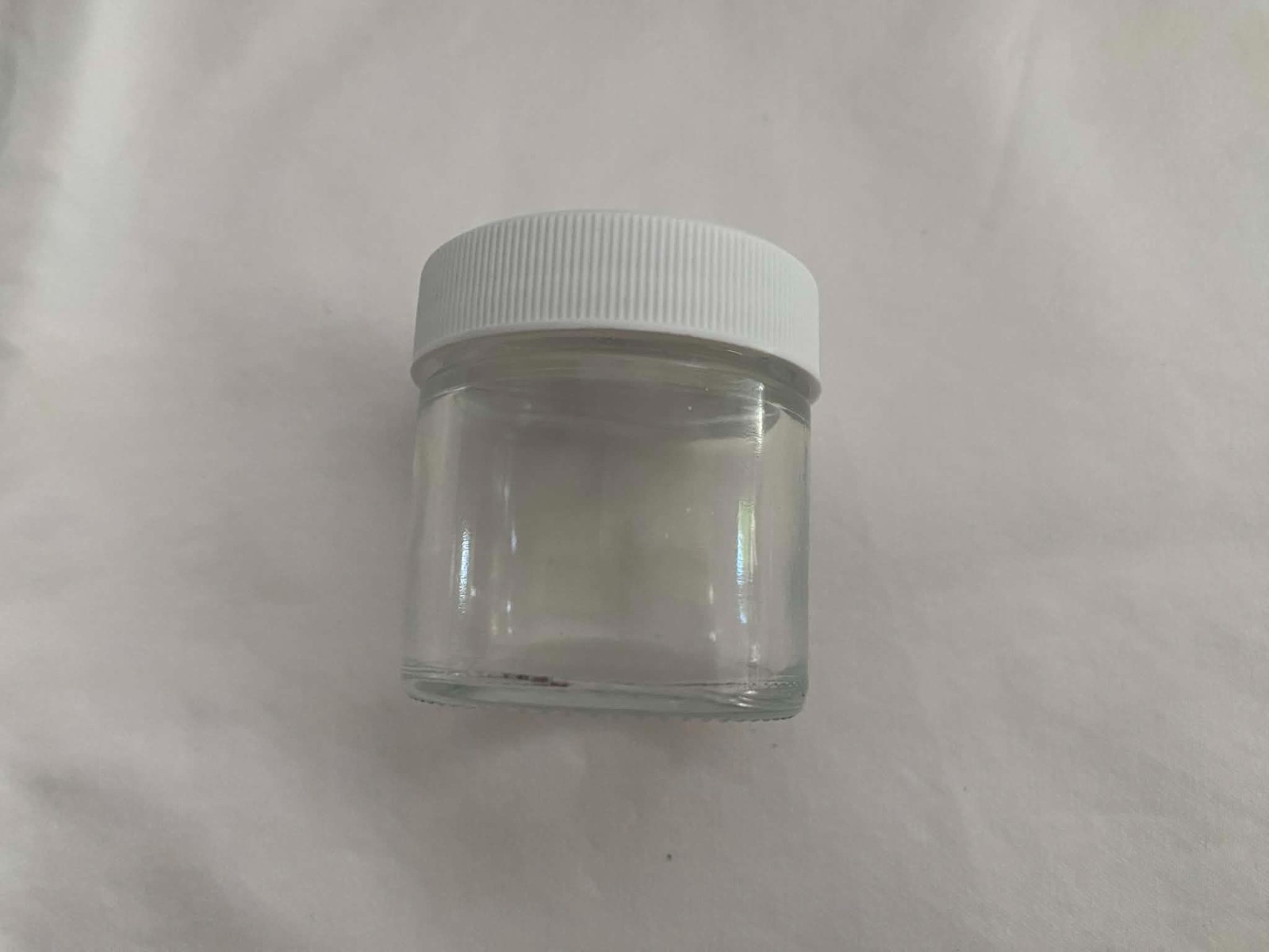 Uline S-17073P – W , 1 oz. Straight Sided Glass Jar , White Plastic Cap ( 13 CT)