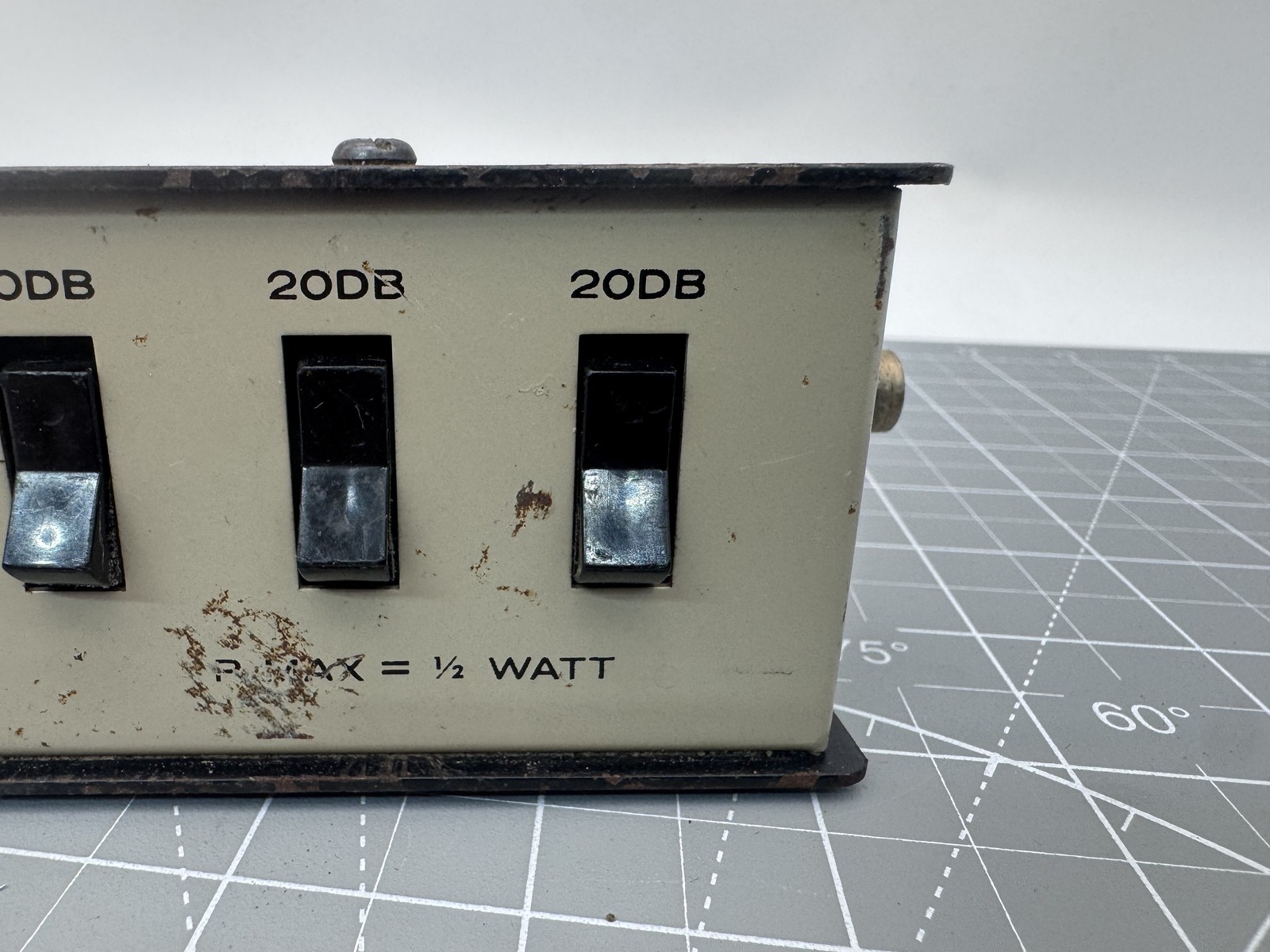 Vintage Step Attenuator 75 Ohms 1dB to 70dB BNC Connectors 1/2 Watt Max