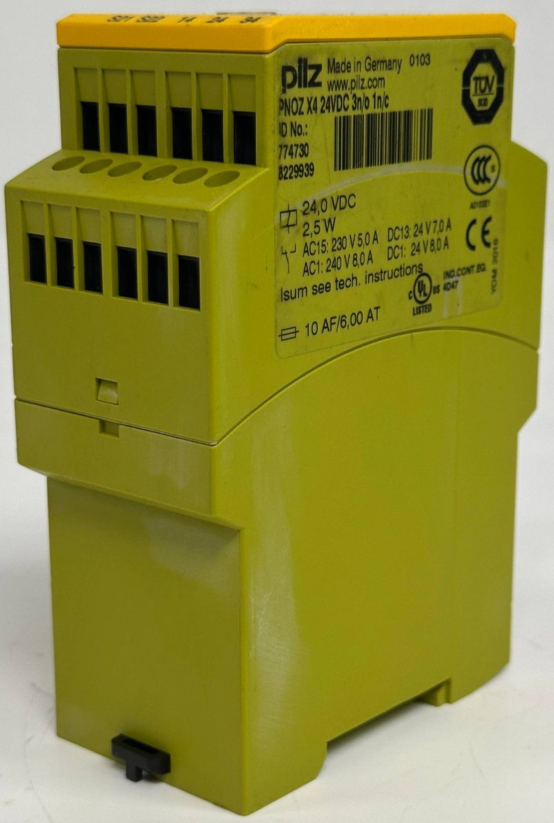 PILZ PNOZ X4 24VDC SAFETY RELAY 774730 3NO 1NC E-STOP SAFETY CONTROLLER