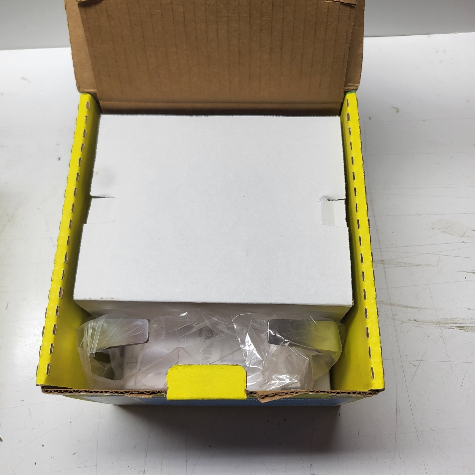 Trilogy by Alarm Lock DL2700IC/26D Digital Keypad Privacy Lock NEW Open box