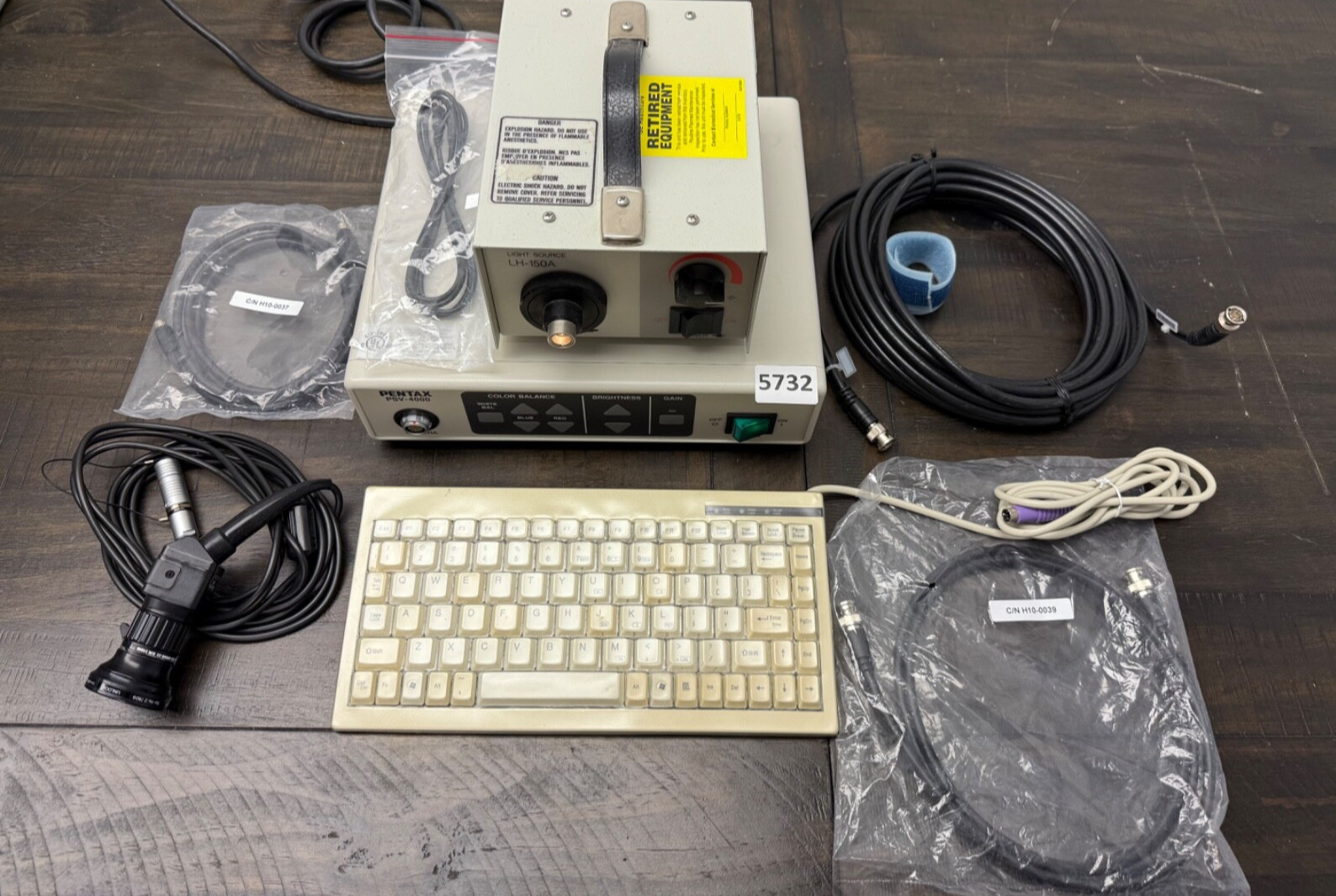 Pentax Light Source LH-150A/PSV-4000 Camera Console w/Keyboard/Camera Head 5732