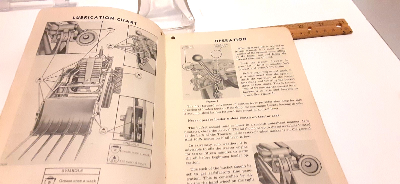 John Deere Operator’s Manual OM-C24-451 – HYDRAULIC LOADER No. 30 For M JD.