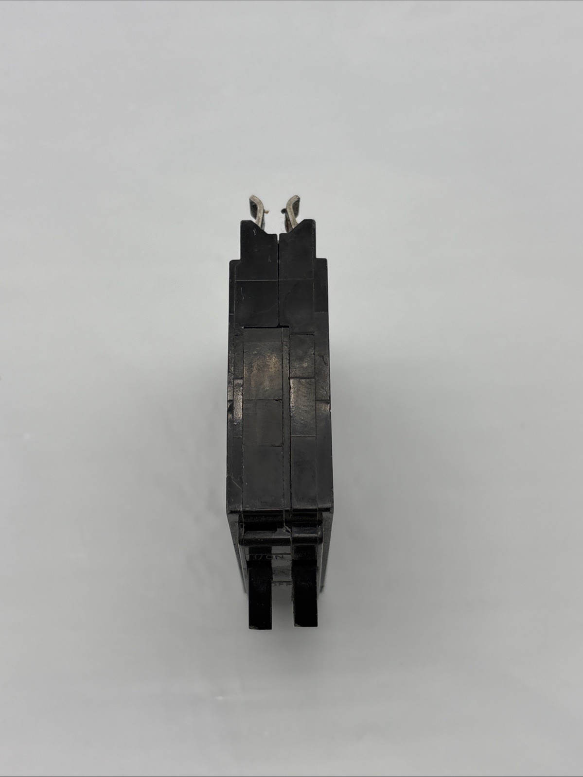 Square D QOT1515 15 Amp 2 Pole Twin Tandem Circuit Breaker (New Open Box)