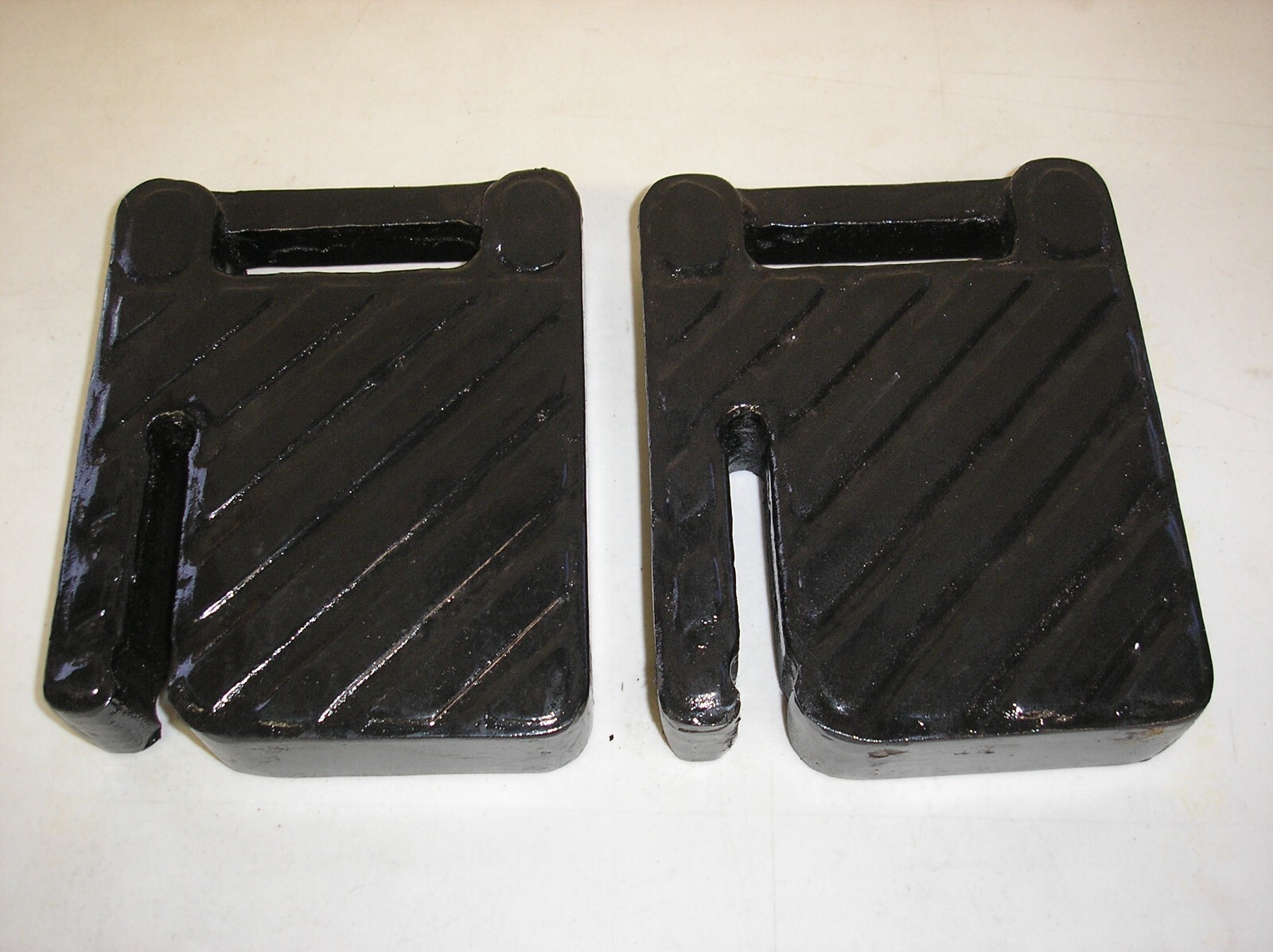 (2) 25 LB. EACH SUITCASE WEIGHT FOR GARDEN & COMPACT TRACTORS & SKID LOADERS