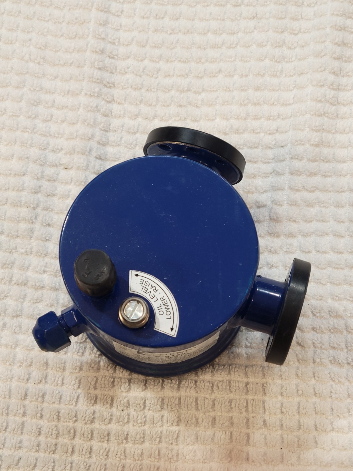 HENRY TECHNOLOGIES S-9130 450PSI 3/8″ NSNP Oil Level Regulator Free Shipping