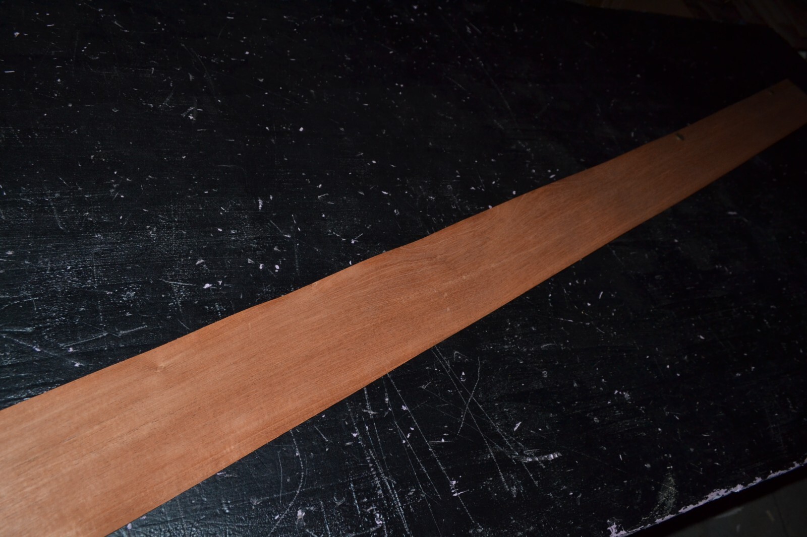 Honduran Mahogany Raw Wood Veneer Sheet 4.5 x 76 inches 1/42nd 4495-36
